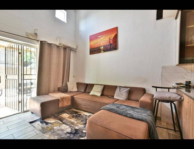 2 BEDROOM TOWNHOUSE FOR SALE IN HONEYDEW